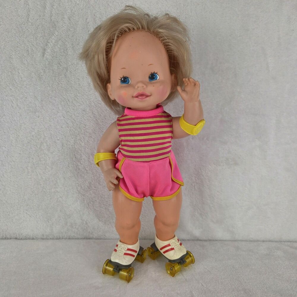 Vintage 1982 Mattel Baby Skates Doll‎ Working Roller Skating Toy Figure